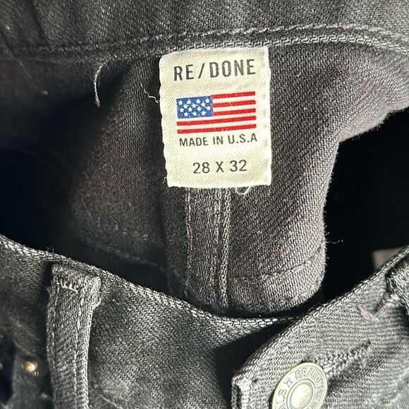 Re/done Levi’s black ripped knee skinny jeans size 28x32 style 302-3mslm32 black - Picture 4 of 5